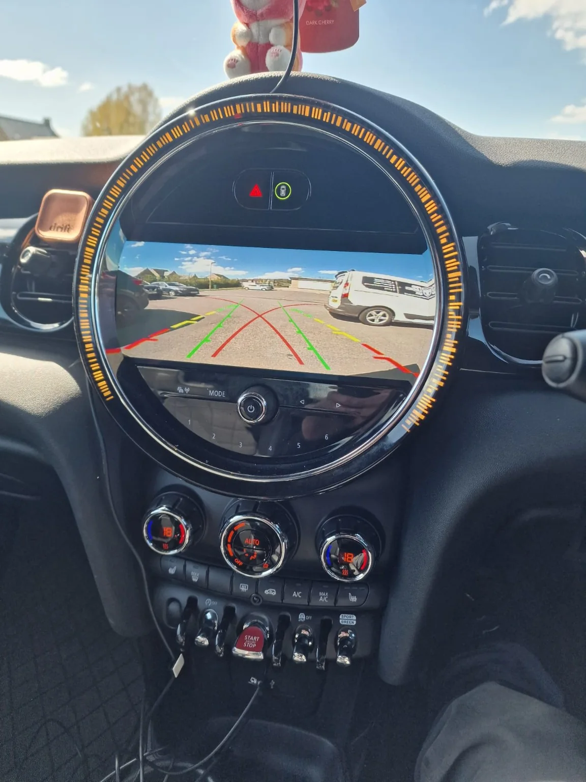 MINI – Reverse Camera Integration genuine Pro Locks UK installation