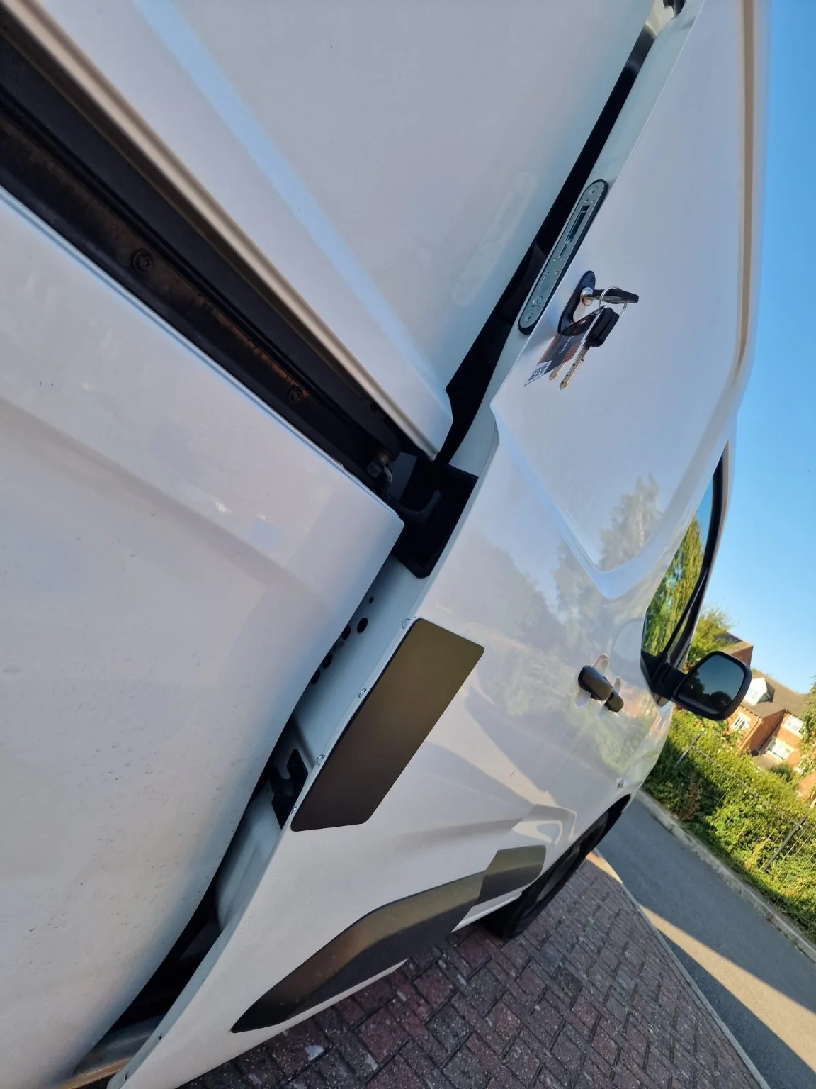 Peugeot Partner – Additional Van Security genuine Pro Locks UK installation
