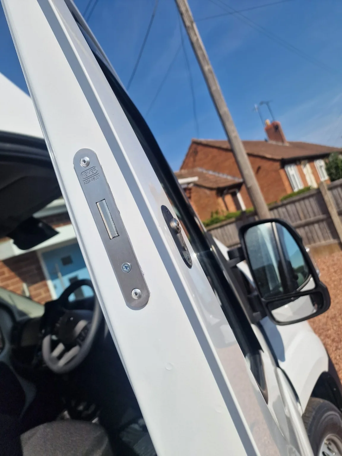 Van Deadlock – Detailed Installation completed by Pro Locks UK