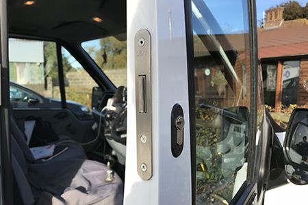 Deadlocks fitted vehicle security
